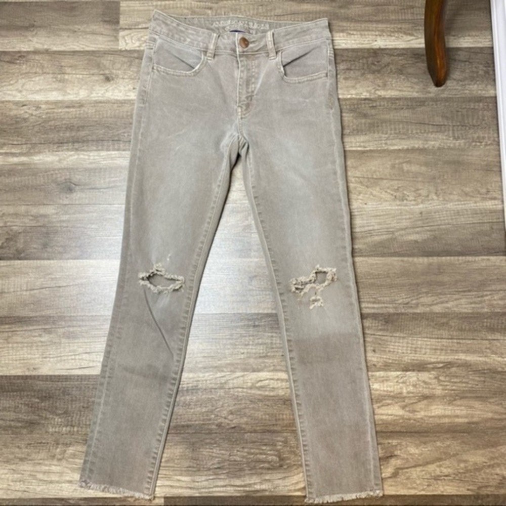 American Eagle Jegging Crop / Distressed Light Brown size 2 Regular